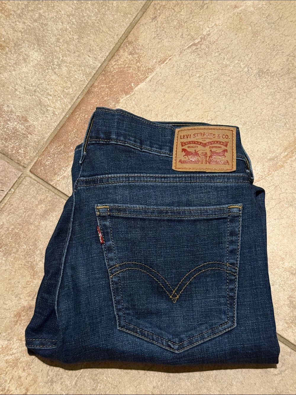 Women’s Levi’s Boyfriend Jeans in Washed Blue